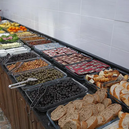 Otel Dara Old 3*