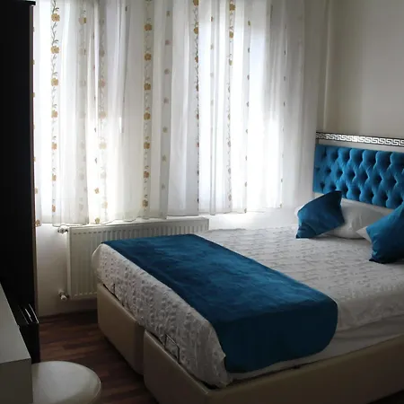 ホテル Dara Old 3*